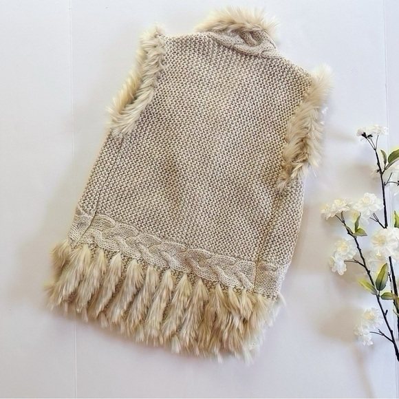 Lilly Pulitzer Torini Sequin Vest Heathered Latte Metallic - Picture 12 of 14